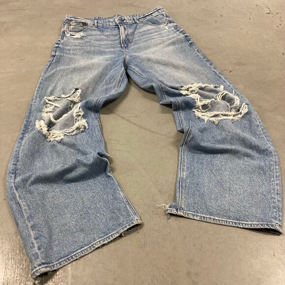 American Eagle Outfitters Denim - Y2K American eagle ripped baggy jeans 34x32